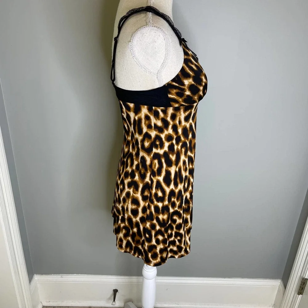 Betsey Johnson Women's Intimate Animal Print Chemise Gown, S - Picture 5 of 9